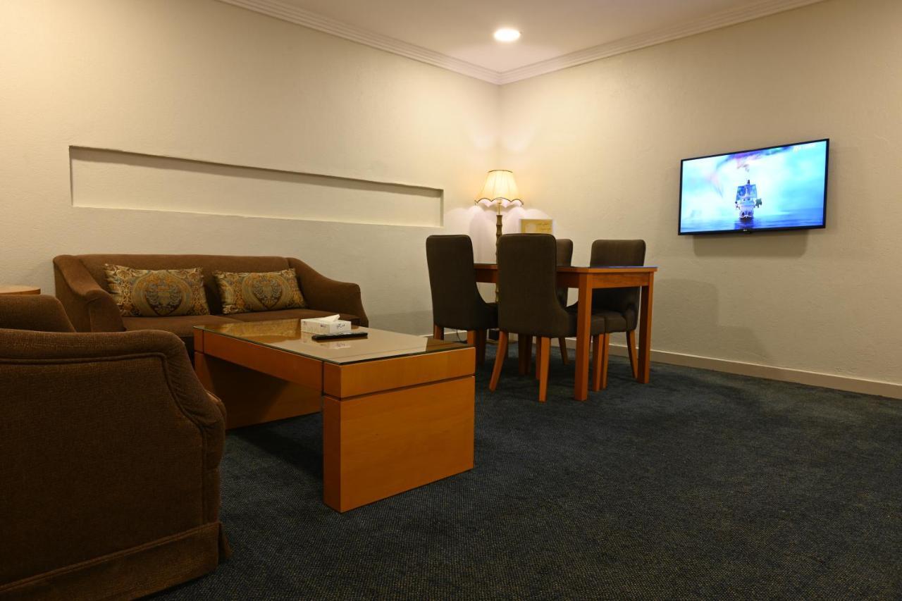 Quiet Dreams - Serviced Apartments King Abdul Aziz Street Branch เจดดาห์ ภายนอก รูปภาพ