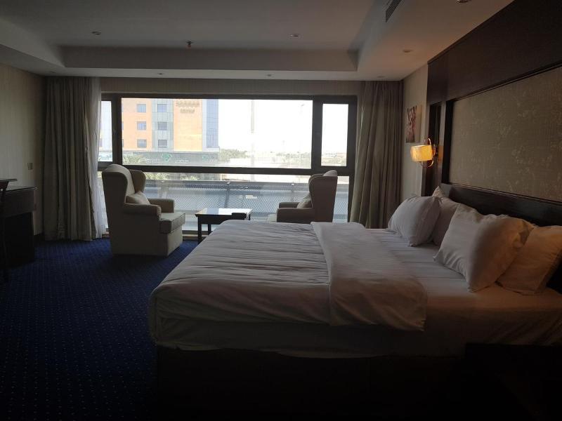 Quiet Dreams - Serviced Apartments King Abdul Aziz Street Branch เจดดาห์ ภายนอก รูปภาพ